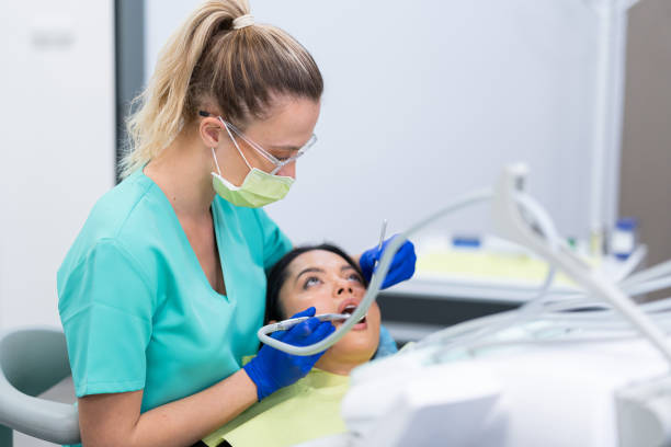 Best Emergency Tooth Extraction in Allegan, MI